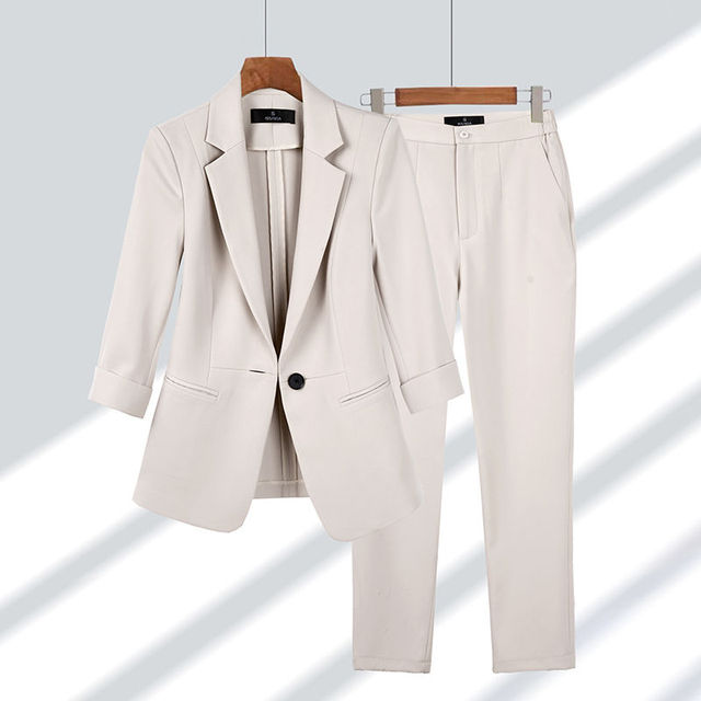 Vivoras | Costume élégant pour femme