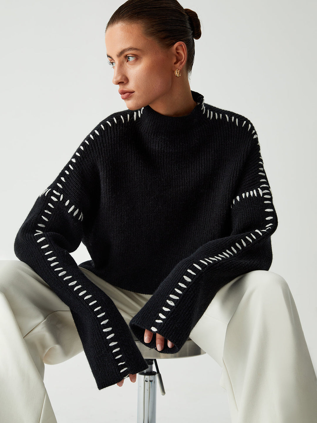 Vivoras | Pull oversize à col roulé avec détails en piqué