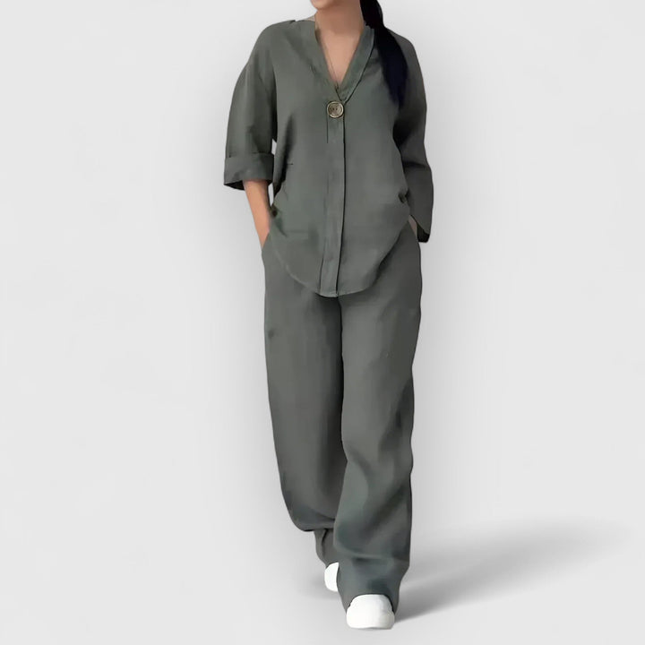 Vivoras | Parure de lin deux pièces dans un style décontracté.