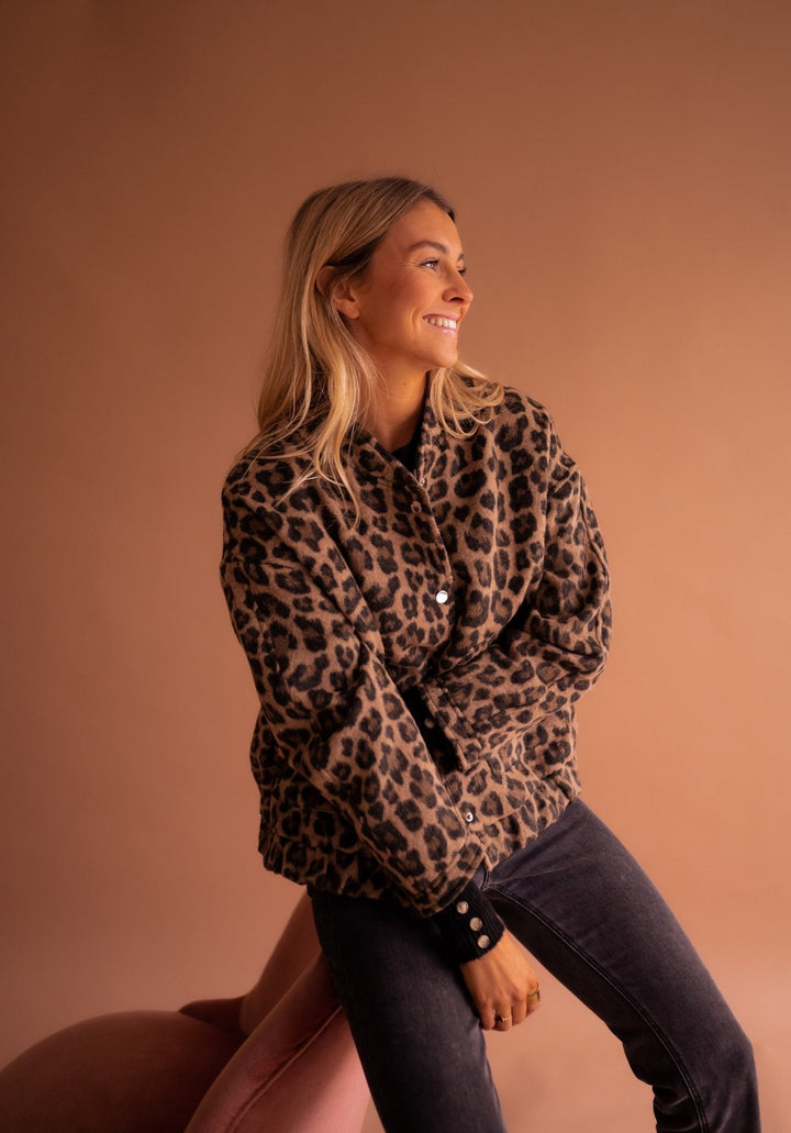 Anaïs | Veste courte à imprimé léopard